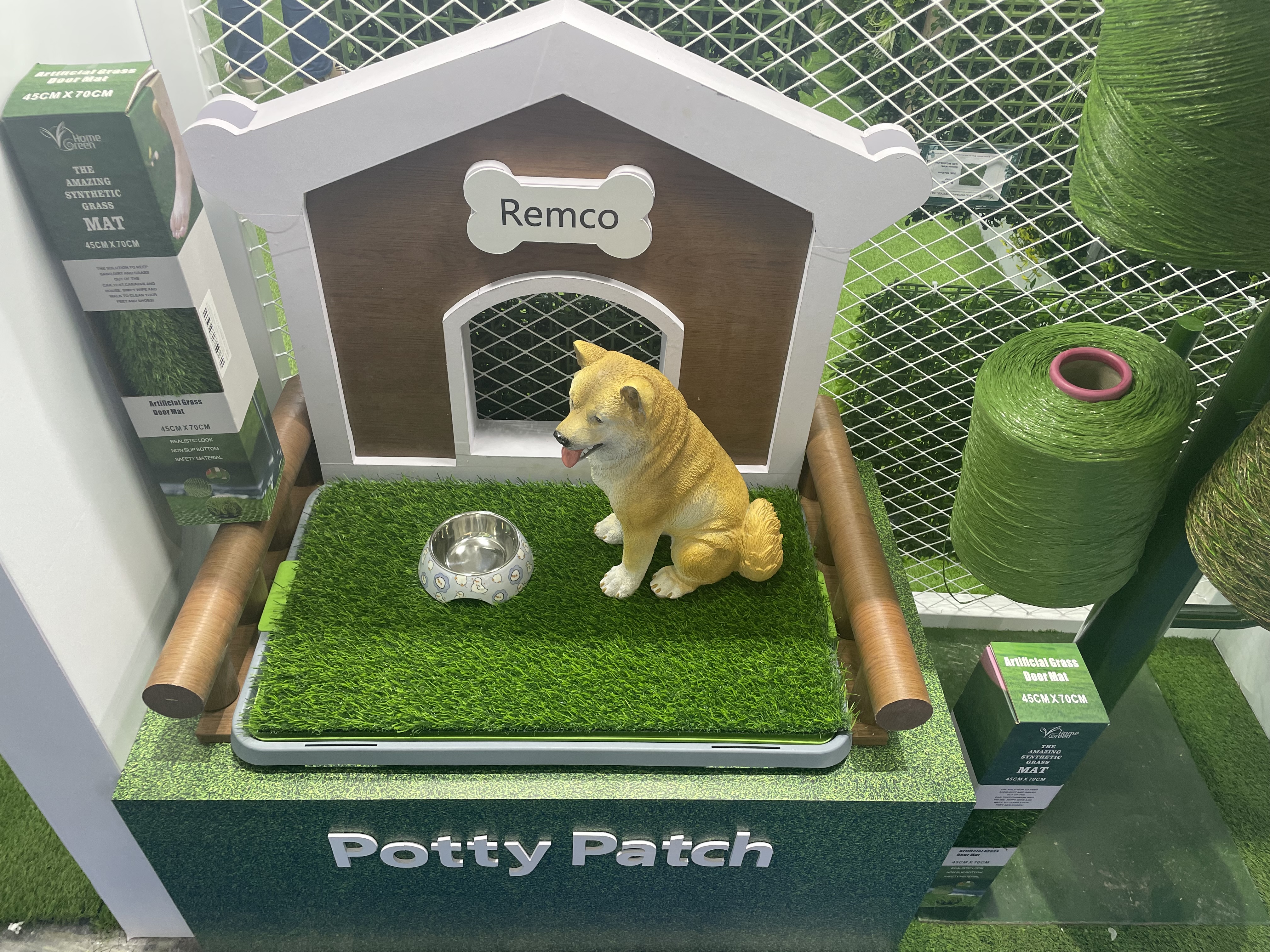 Victurf Lanza una Nueva Alfombrilla para Mascotas: Aspecto Realista,
Base Antideslizante y Materiales Seguros